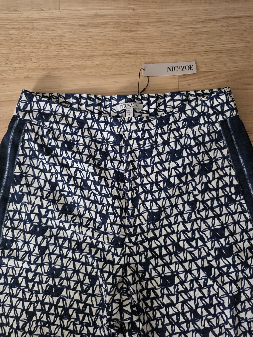 NIC+ZOE Etched Angle Blue Patterned Wide-Leg Pants Size 6 - Picture 7 of 13